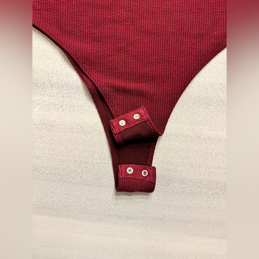 A New Day Woman’s Ribbed Square Neck Bodysuit - Picture 2 of 4